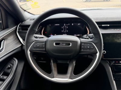 2026 Jeep Grand Cherokee L Laredo Altitude