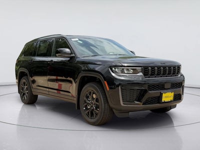 2026 Jeep Grand Cherokee L Laredo Altitude