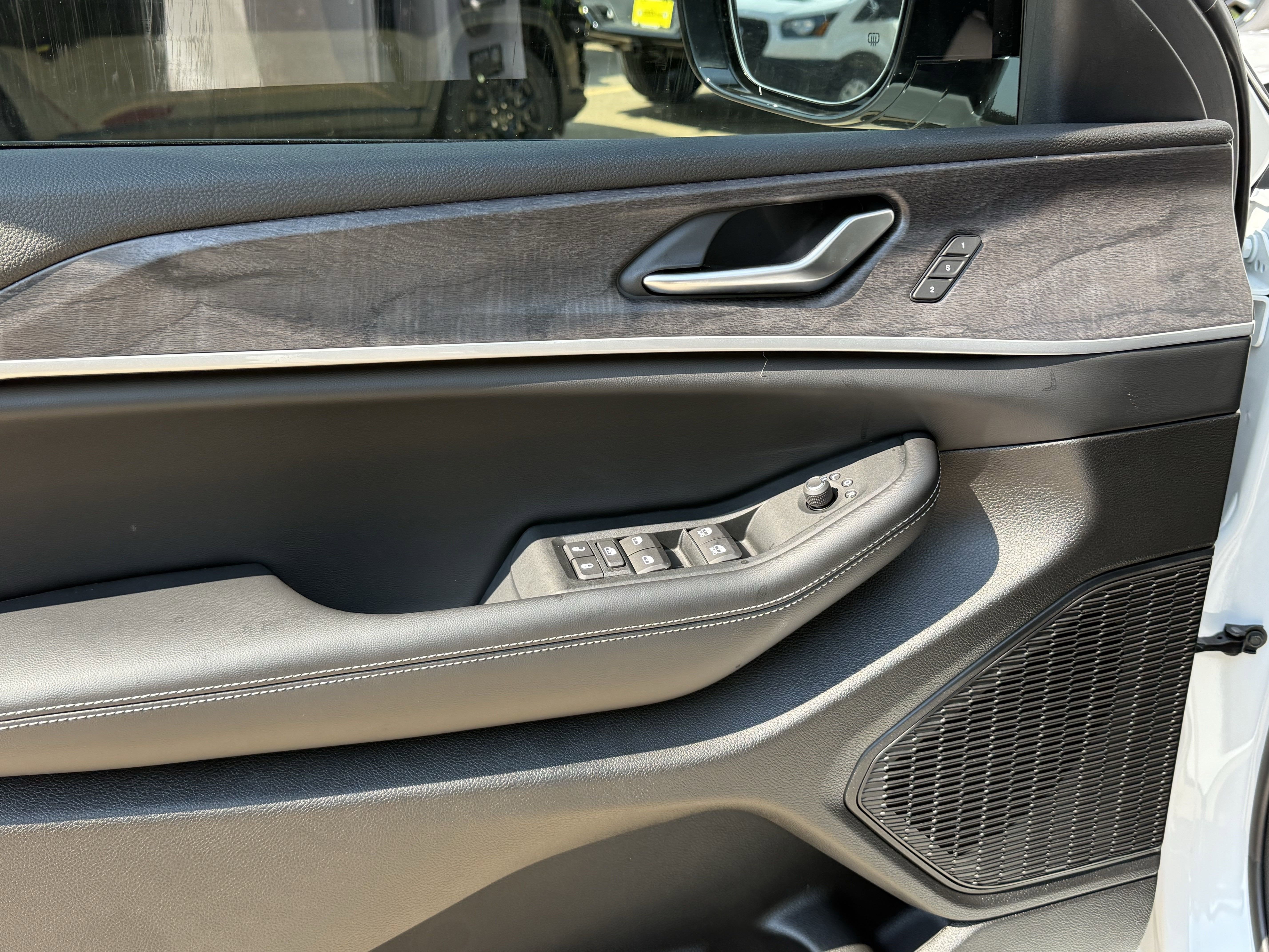 2025 Jeep Grand Cherokee L GRAND CHEROKEE L LIMITED 4X2