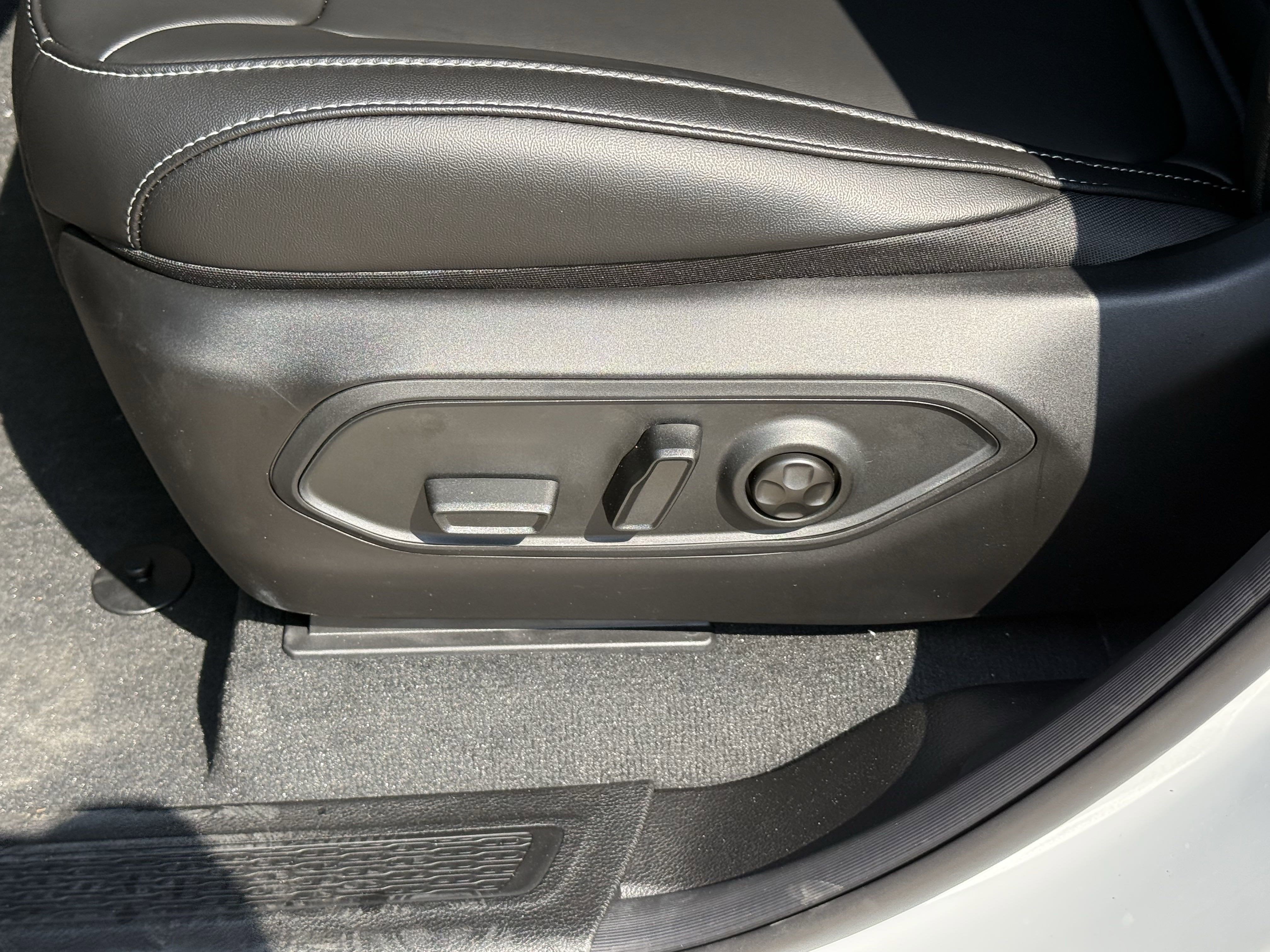 2025 Jeep Grand Cherokee L GRAND CHEROKEE L LIMITED 4X2