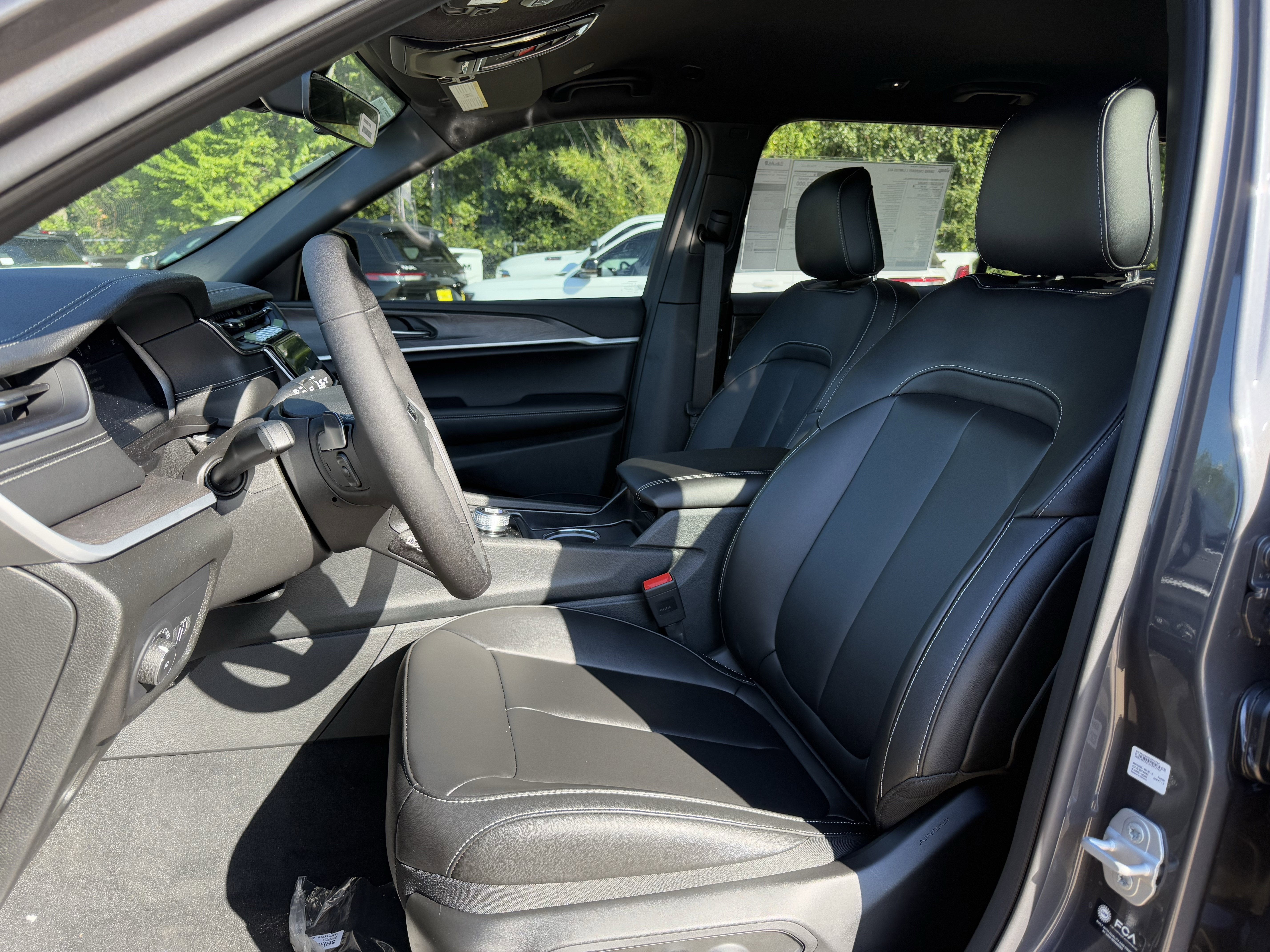 2025 Jeep Grand Cherokee L GRAND CHEROKEE L LIMITED 4X2