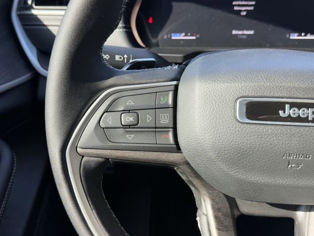 2025 Jeep Grand Cherokee L GRAND CHEROKEE L LIMITED 4X2