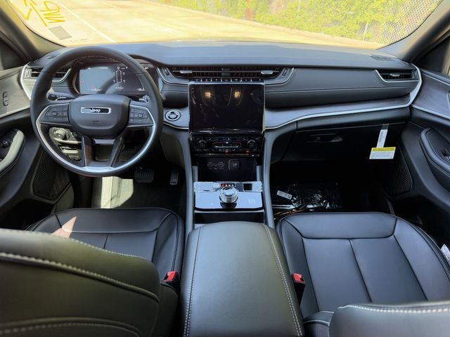 2025 Jeep Grand Cherokee L GRAND CHEROKEE L LIMITED 4X2