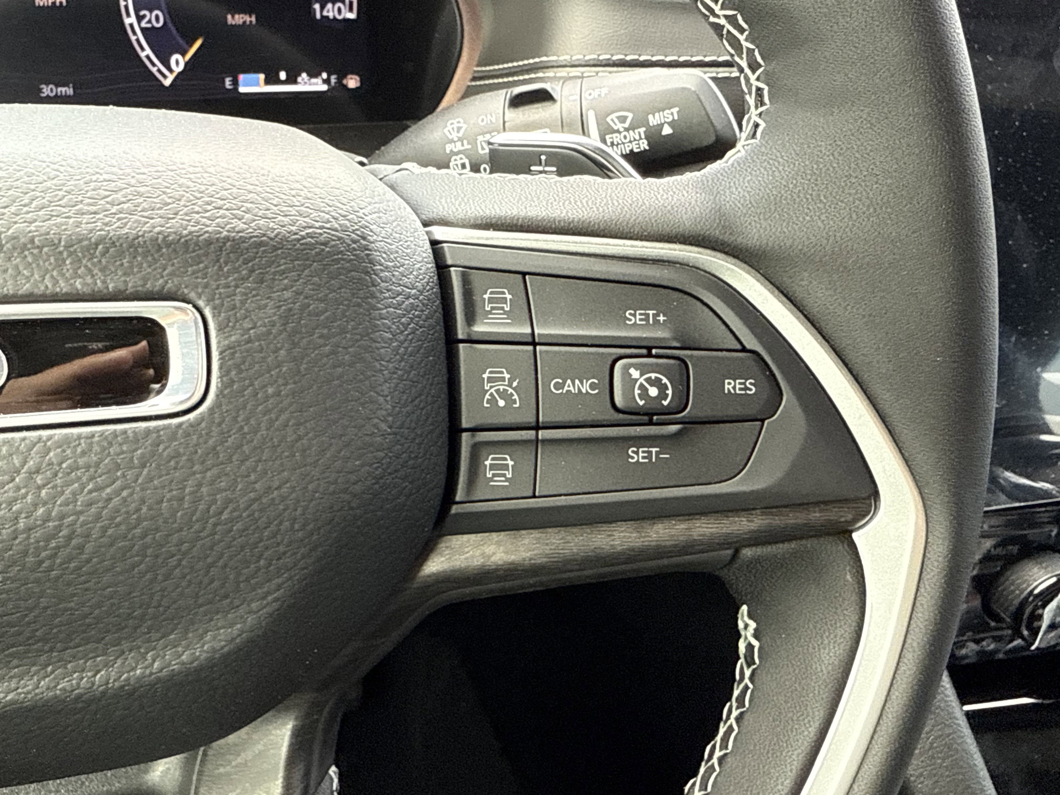 2025 Jeep Grand Cherokee L GRAND CHEROKEE L LIMITED 4X2