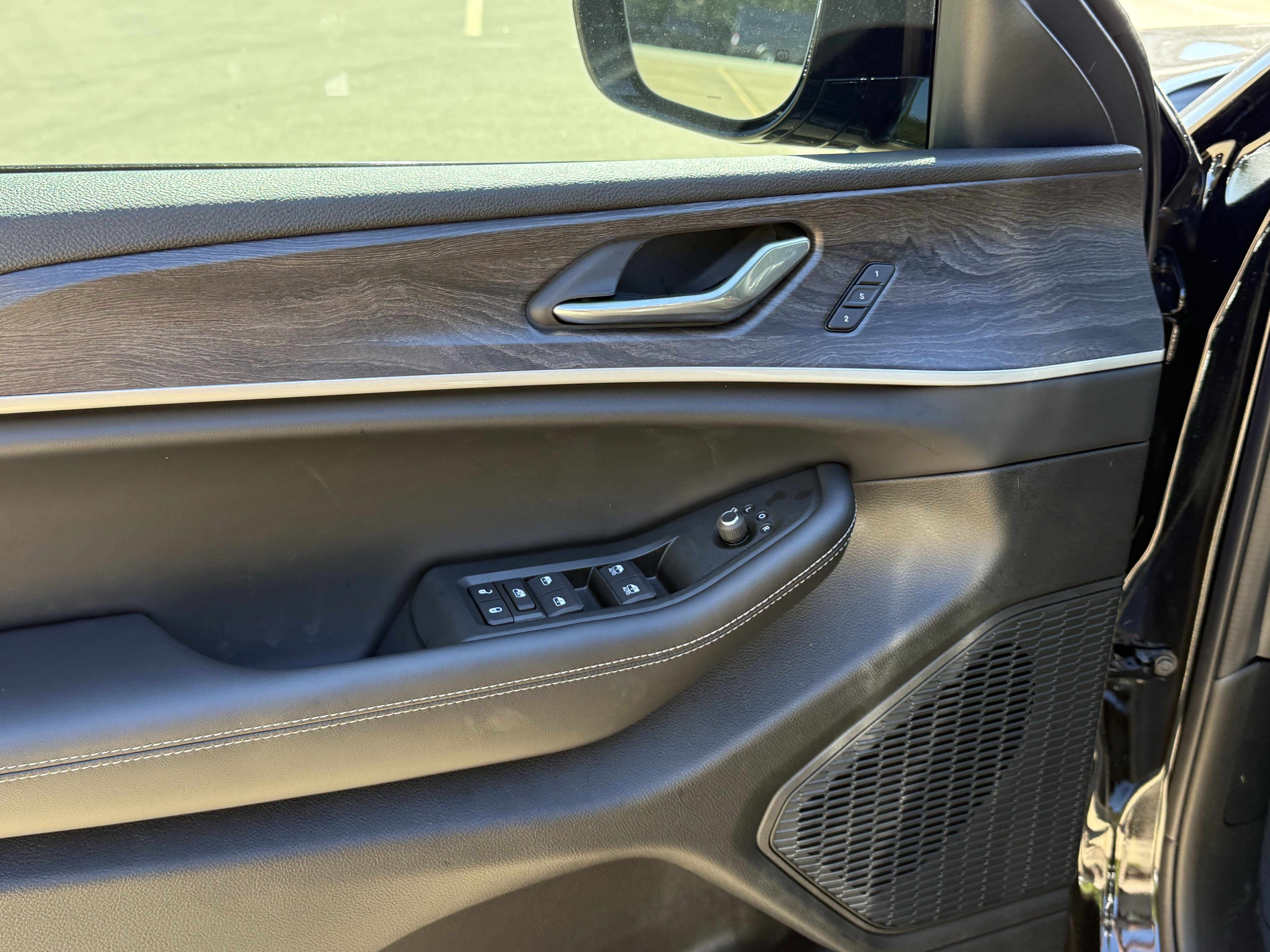 2025 Jeep Grand Cherokee L GRAND CHEROKEE L LIMITED 4X2