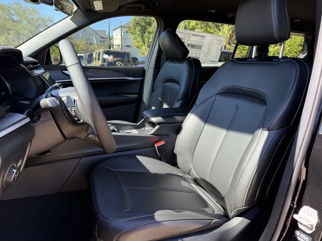 2025 Jeep Grand Cherokee L GRAND CHEROKEE L LIMITED 4X2