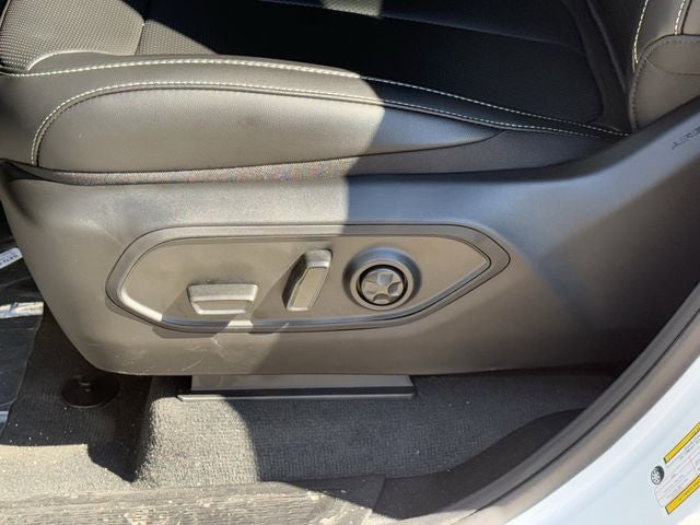 2025 Jeep Grand Cherokee L GRAND CHEROKEE L LIMITED 4X2