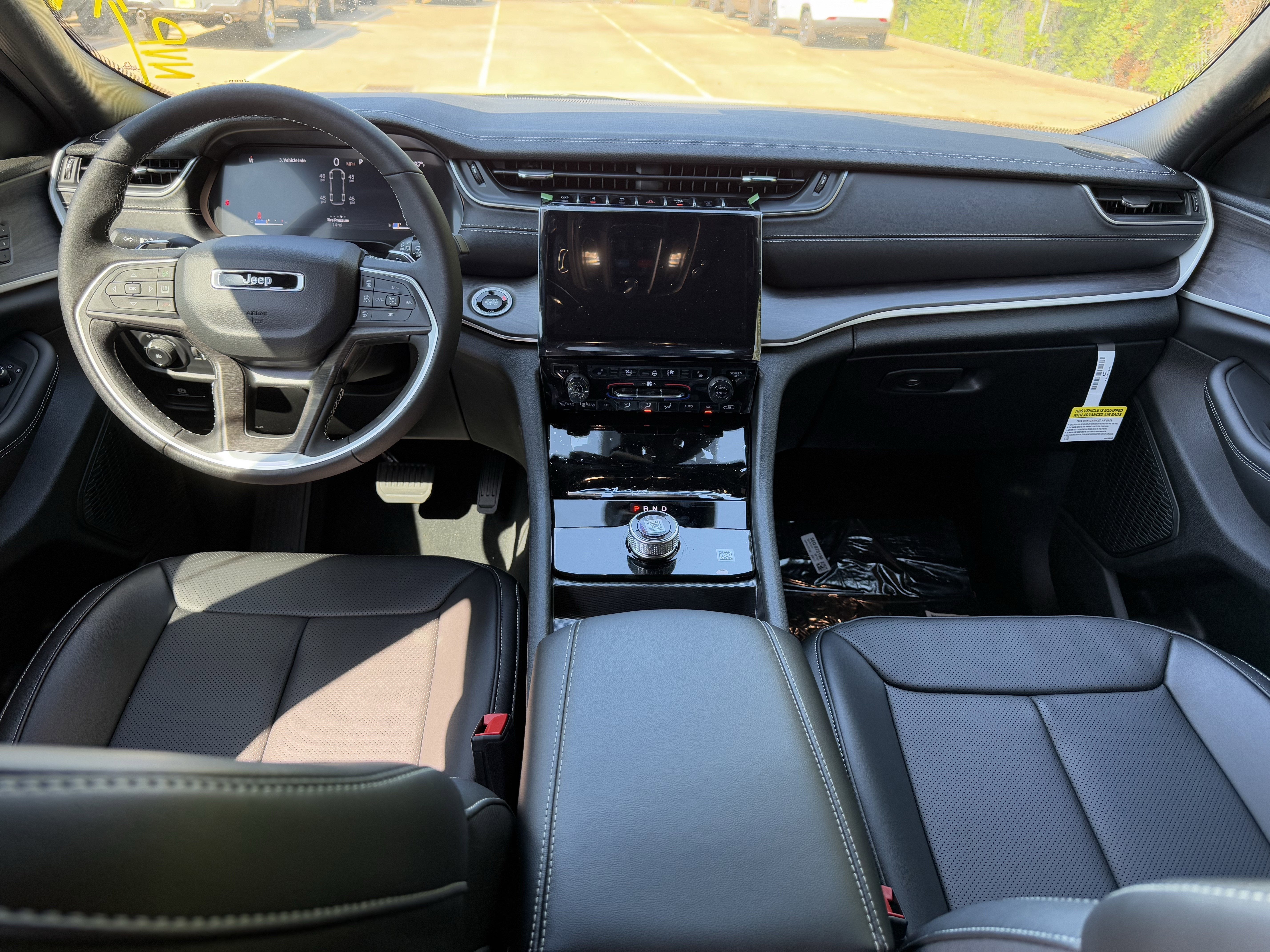 2025 Jeep Grand Cherokee L GRAND CHEROKEE L LIMITED 4X2