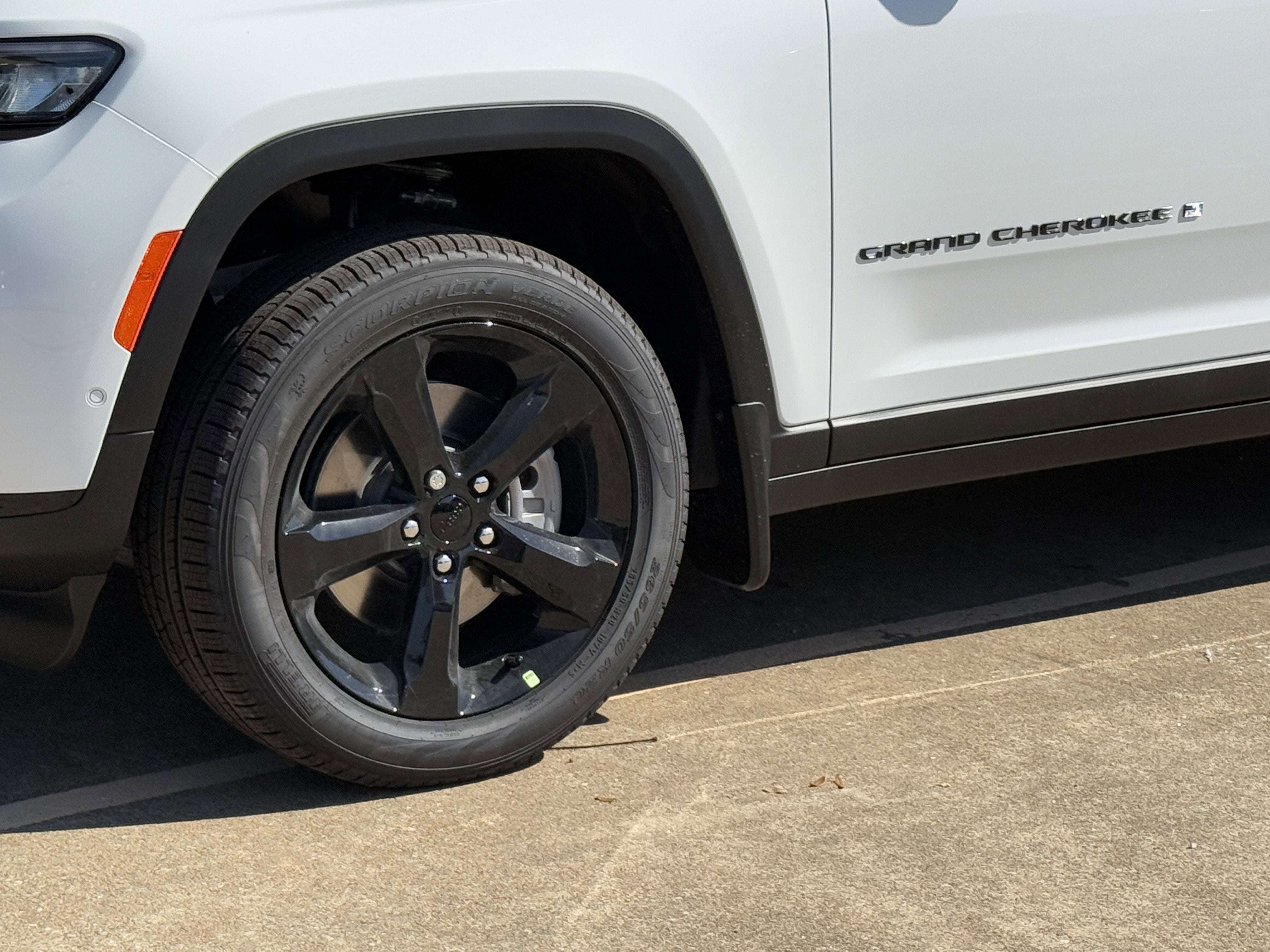 2025 Jeep Grand Cherokee L GRAND CHEROKEE L LIMITED 4X2