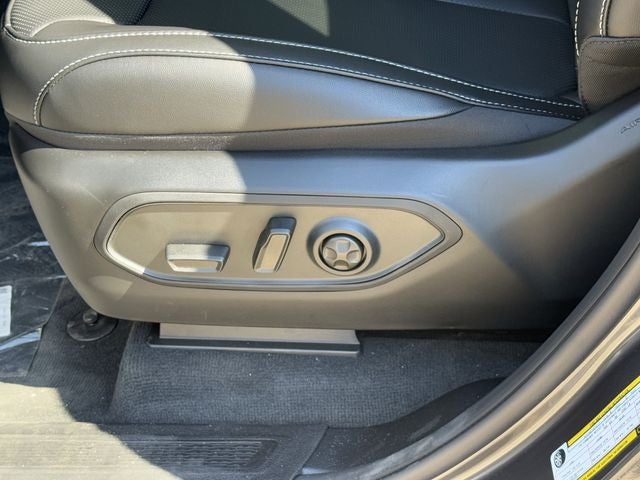 2025 Jeep Grand Cherokee L GRAND CHEROKEE L LIMITED 4X2