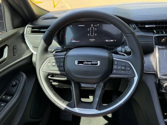 2025 Jeep Grand Cherokee L GRAND CHEROKEE L LIMITED 4X2