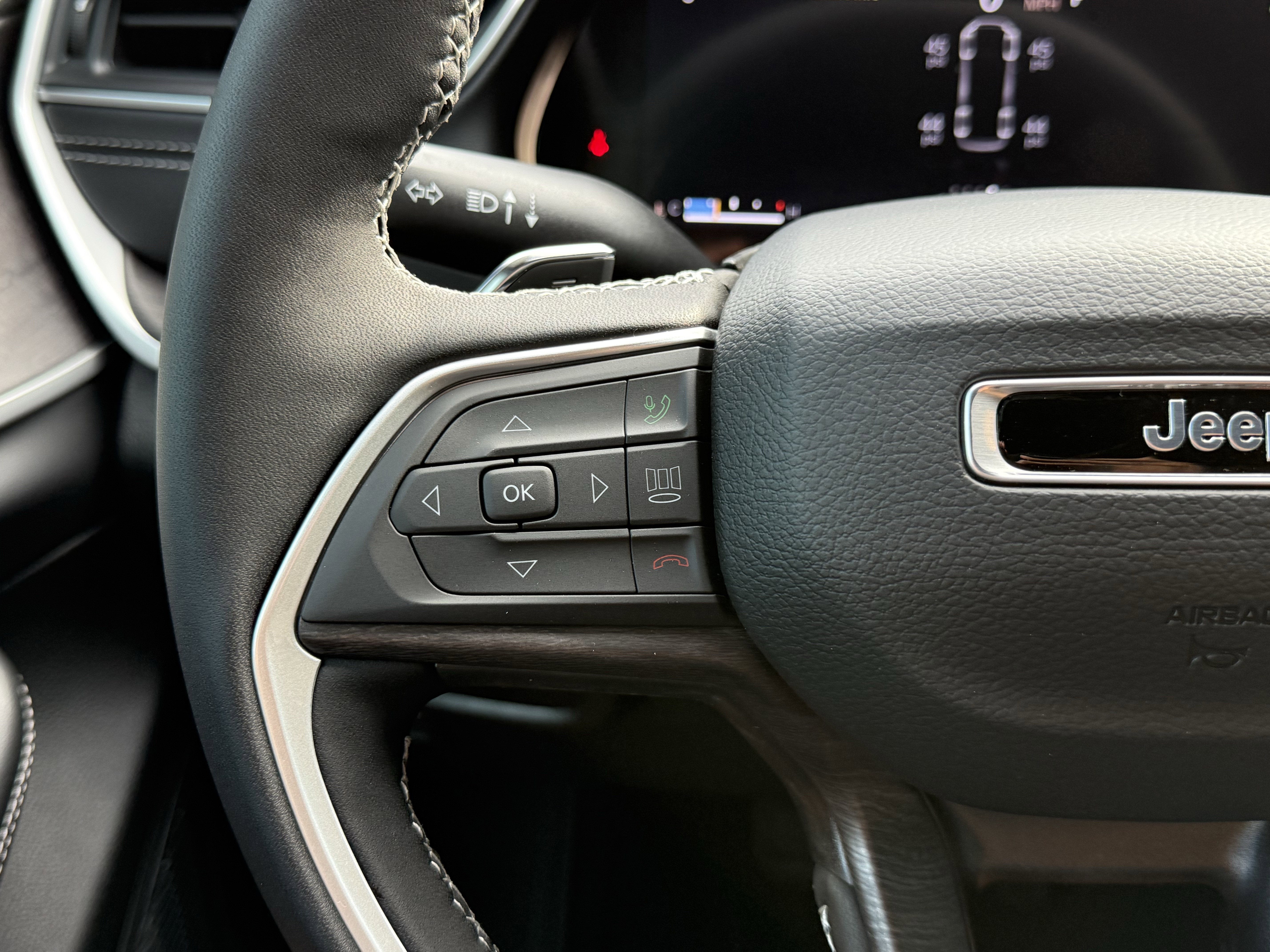 2025 Jeep Grand Cherokee L GRAND CHEROKEE L LIMITED 4X2