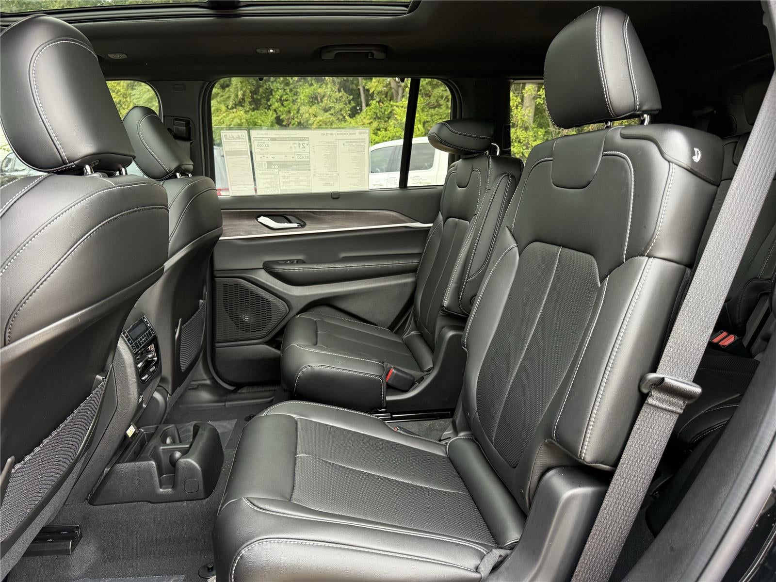 2025 Jeep Grand Cherokee L GRAND CHEROKEE L LIMITED 4X2