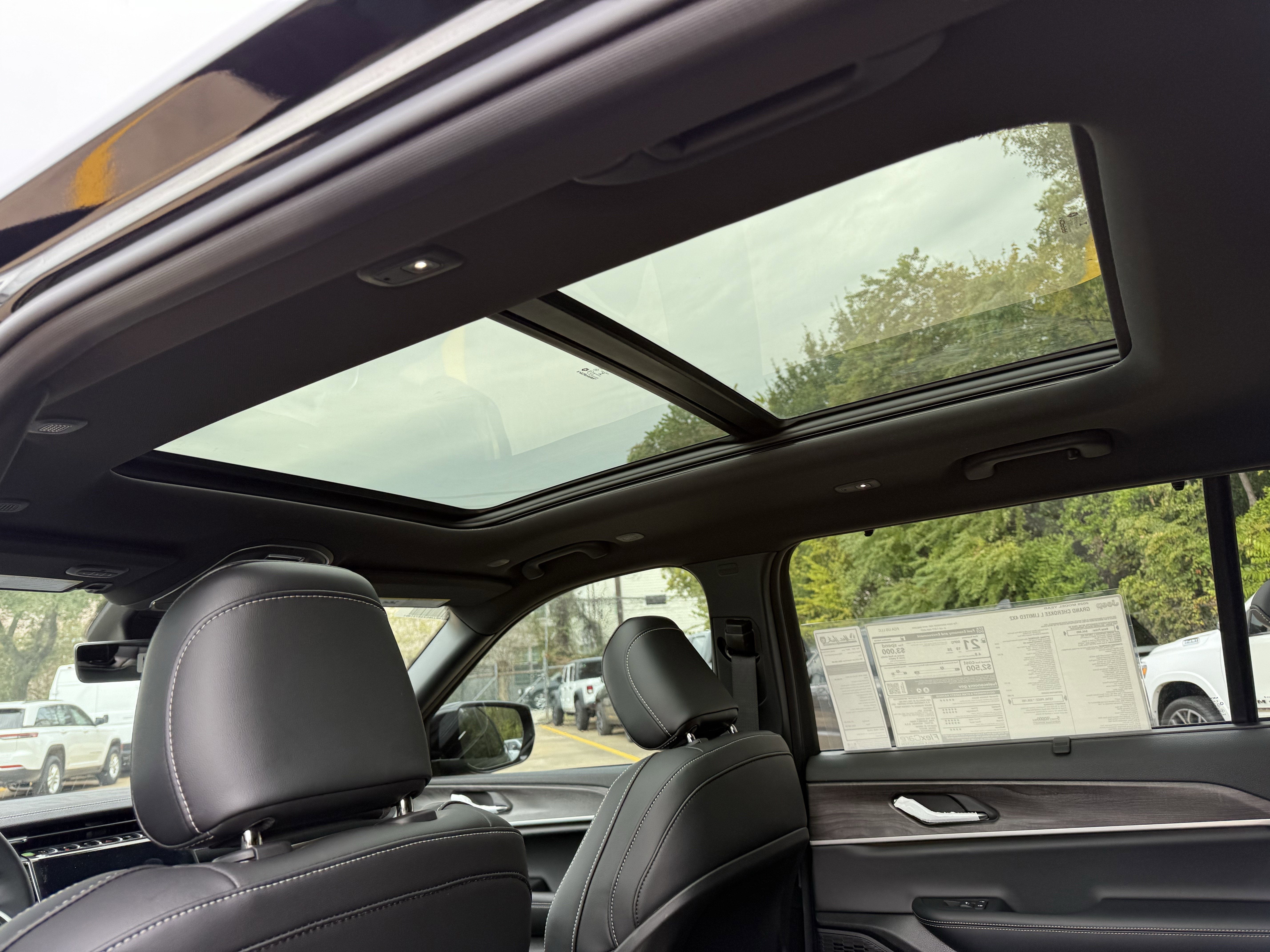 2025 Jeep Grand Cherokee L GRAND CHEROKEE L LIMITED 4X2