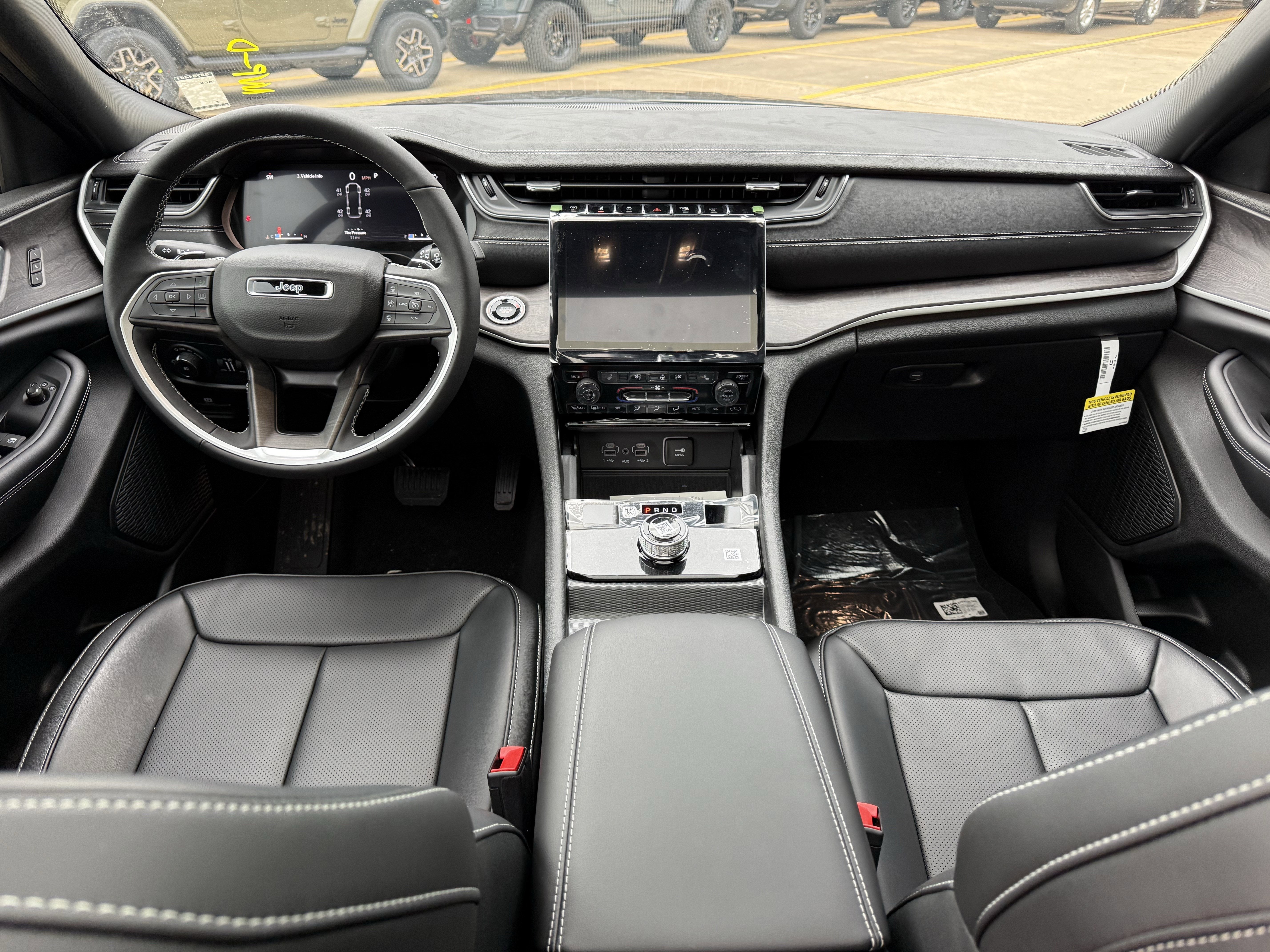 2025 Jeep Grand Cherokee L GRAND CHEROKEE L LIMITED 4X2