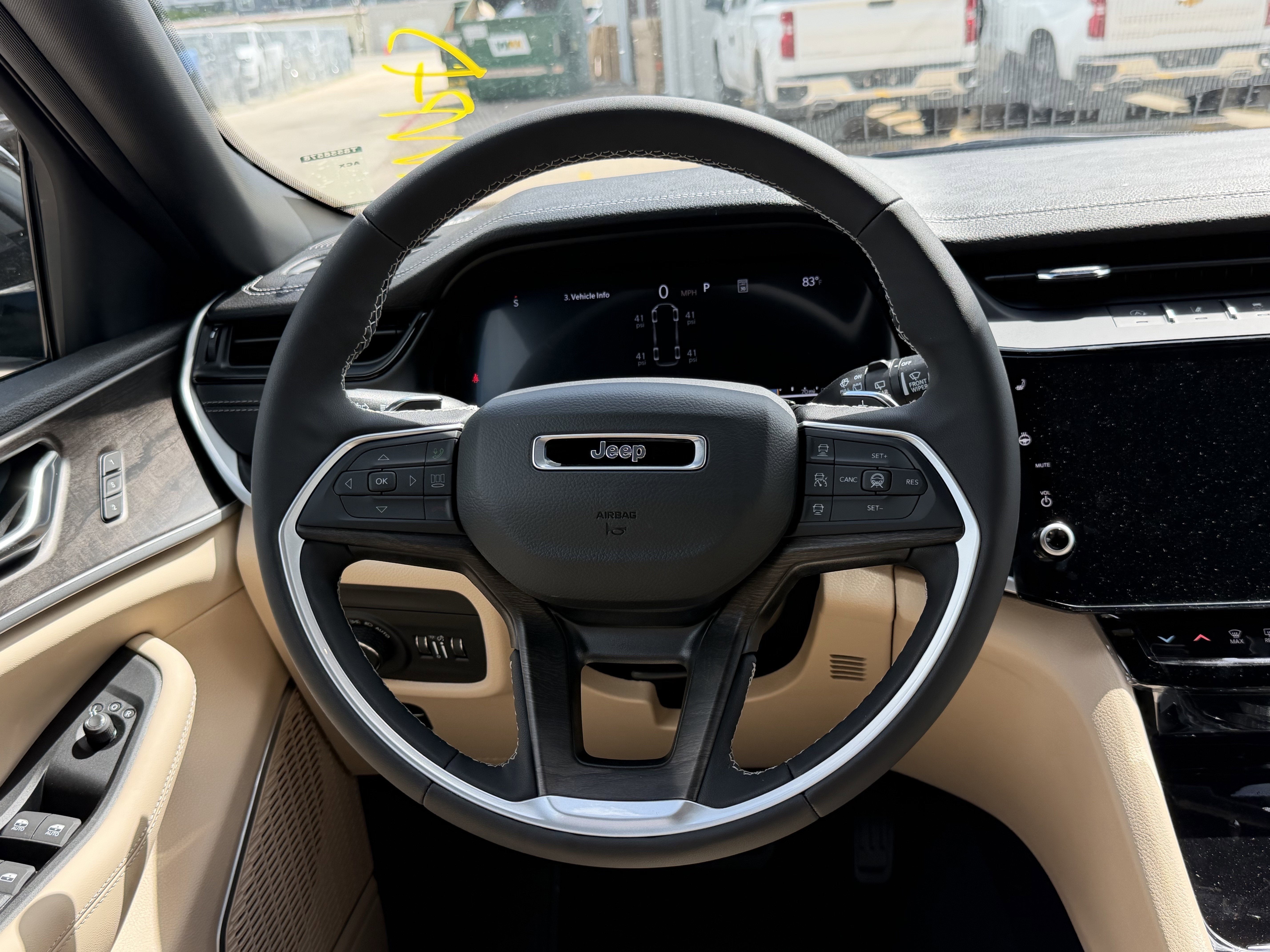 2026 Jeep Grand Cherokee L GRAND CHEROKEE L LIMITED 4X2