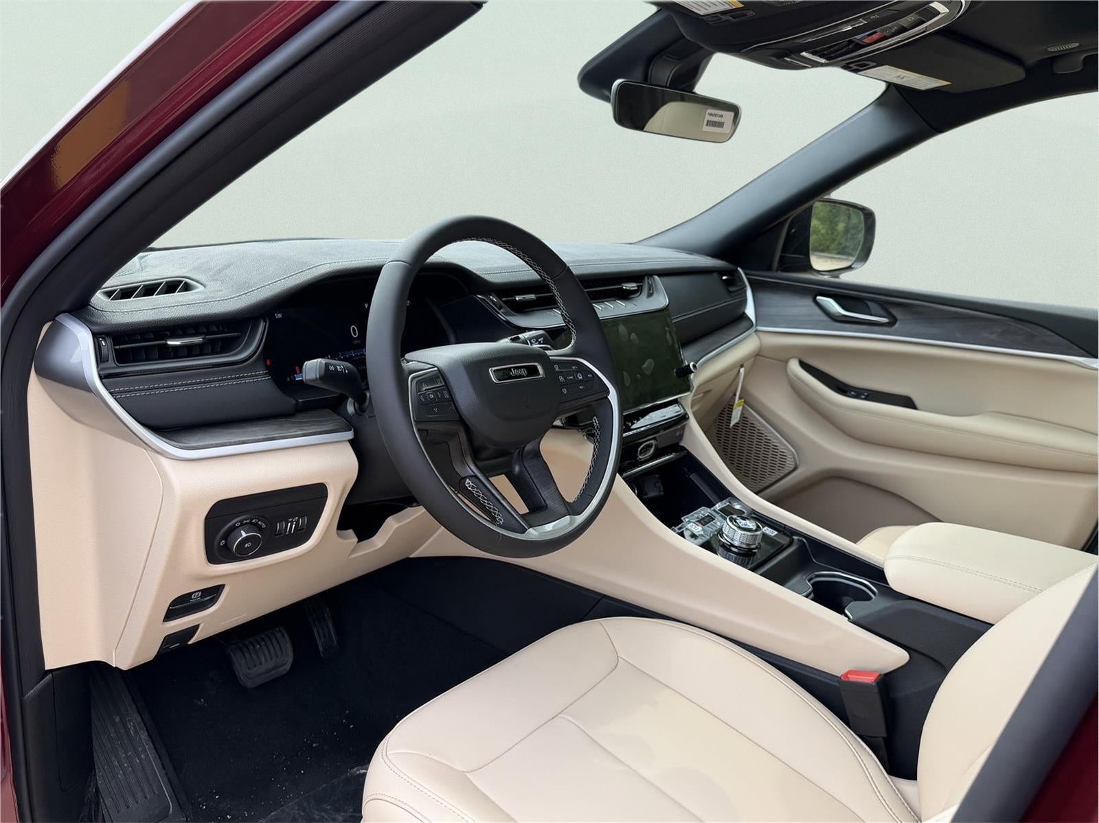 2026 Jeep Grand Cherokee L GRAND CHEROKEE L LIMITED 4X2