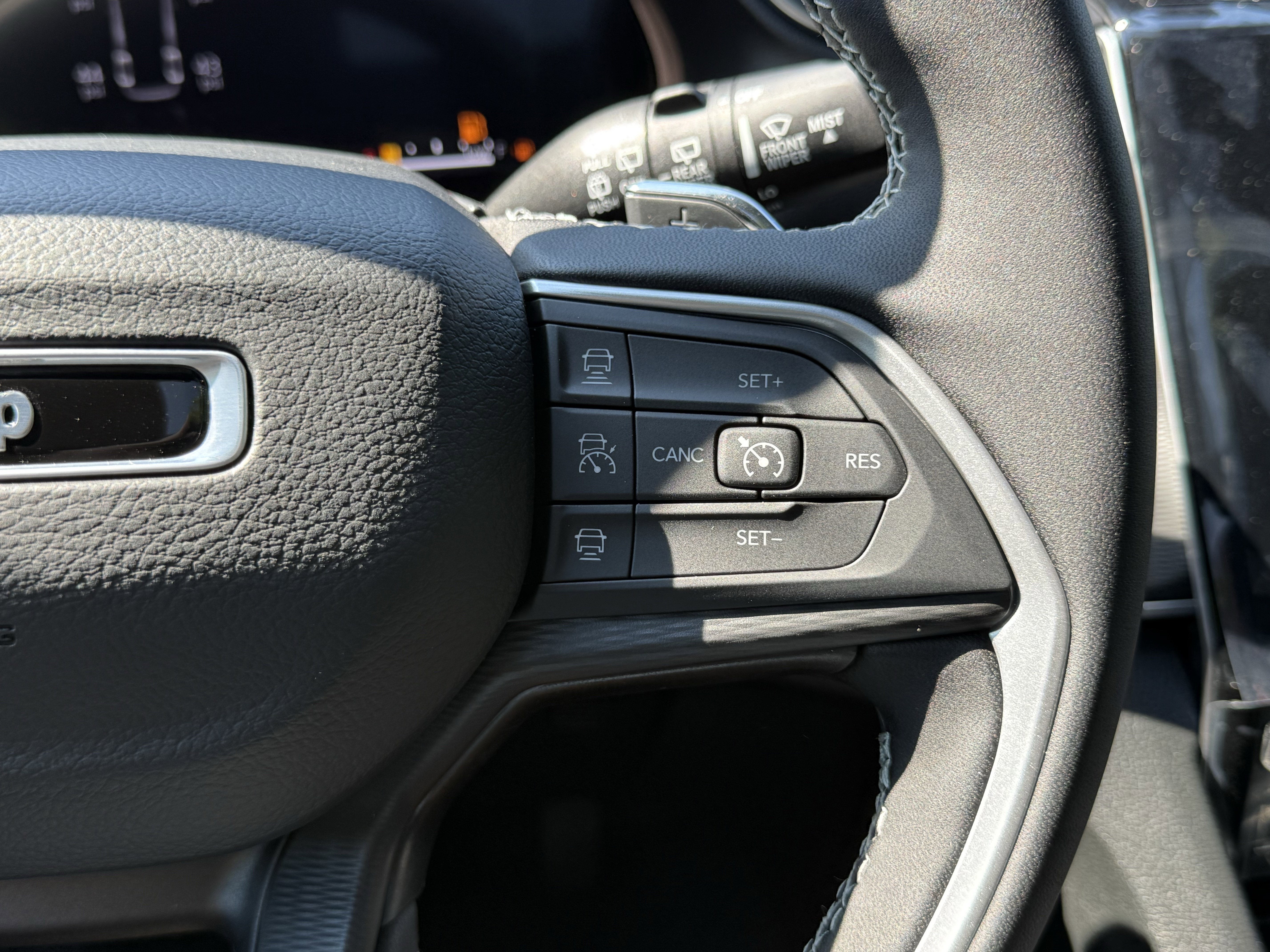 2025 Jeep Grand Cherokee L GRAND CHEROKEE L ALTITUDE X 4X4