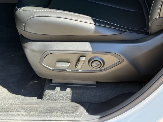 2025 Jeep Grand Cherokee L GRAND CHEROKEE L LIMITED 4X4