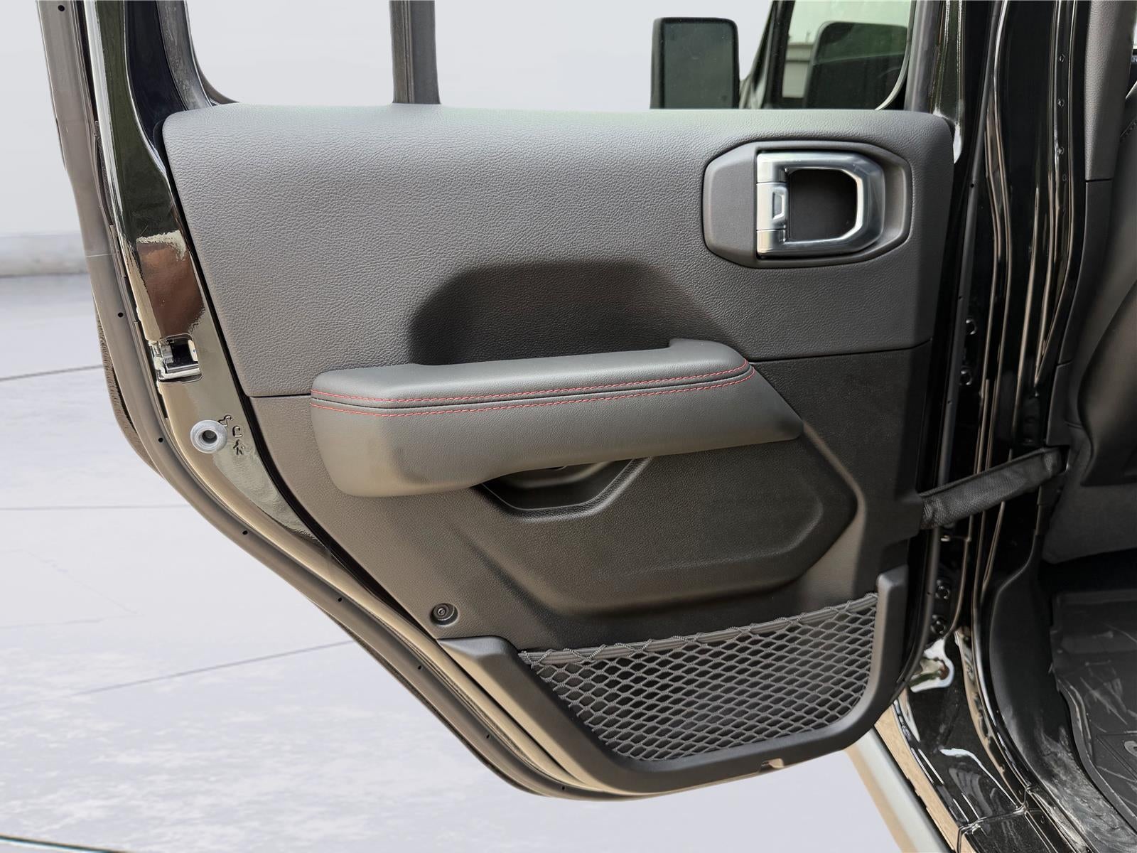 2026 Jeep Wrangler WRANGLER 4-DOOR MOAB 392