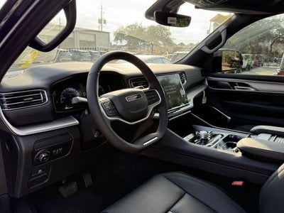 2025 Jeep Wagoneer WAGONEER L LIMITED 4X4