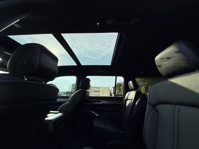 2025 Jeep Wagoneer WAGONEER L LIMITED 4X4