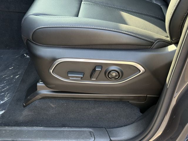 2025 Jeep Wagoneer WAGONEER L LIMITED 4X4