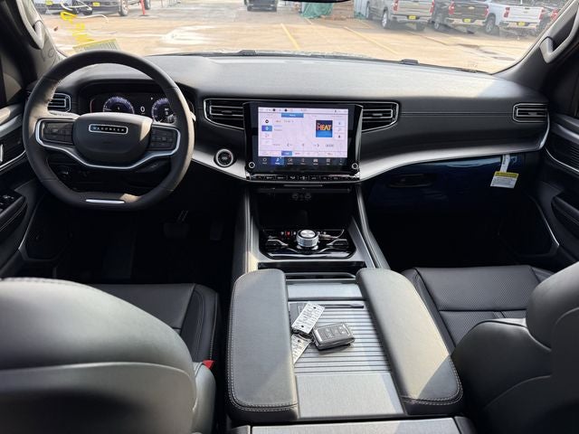 2025 Jeep Wagoneer WAGONEER L LIMITED 4X4