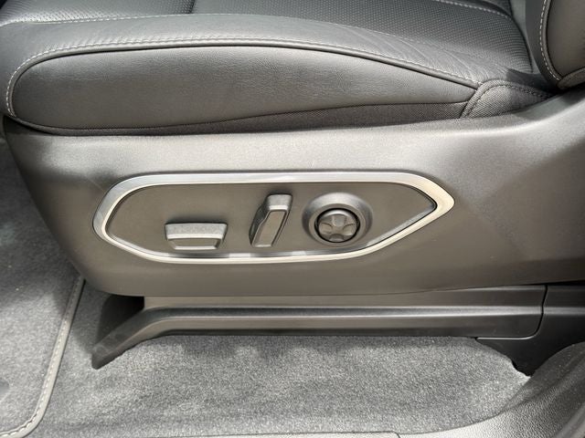 2025 Jeep Wagoneer WAGONEER L CARBIDE 4X4