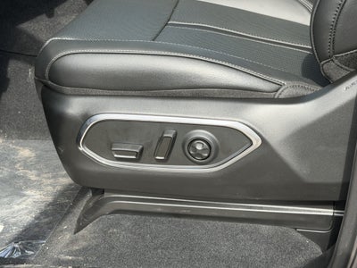 2026 Jeep Grand Wagoneer Upland
