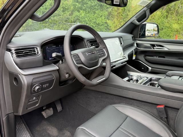 2026 Jeep Grand Wagoneer GRAND WAGONEER UPLAND 4X4