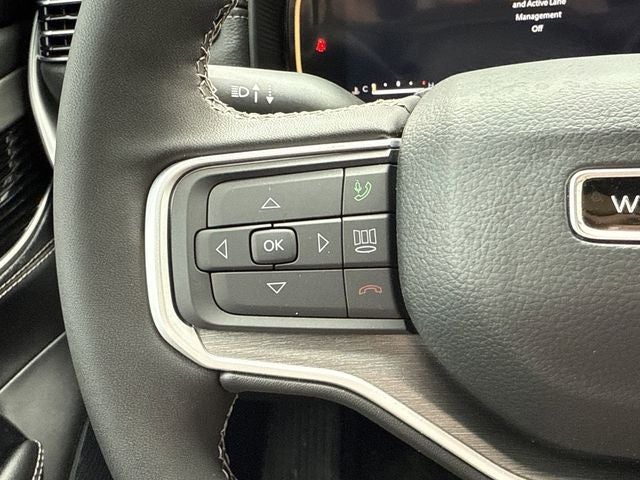 2025 Jeep Wagoneer WAGONEER CARBIDE 4X4