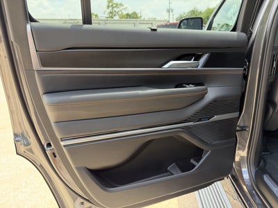 2026 Jeep Grand Wagoneer Summit Reserve