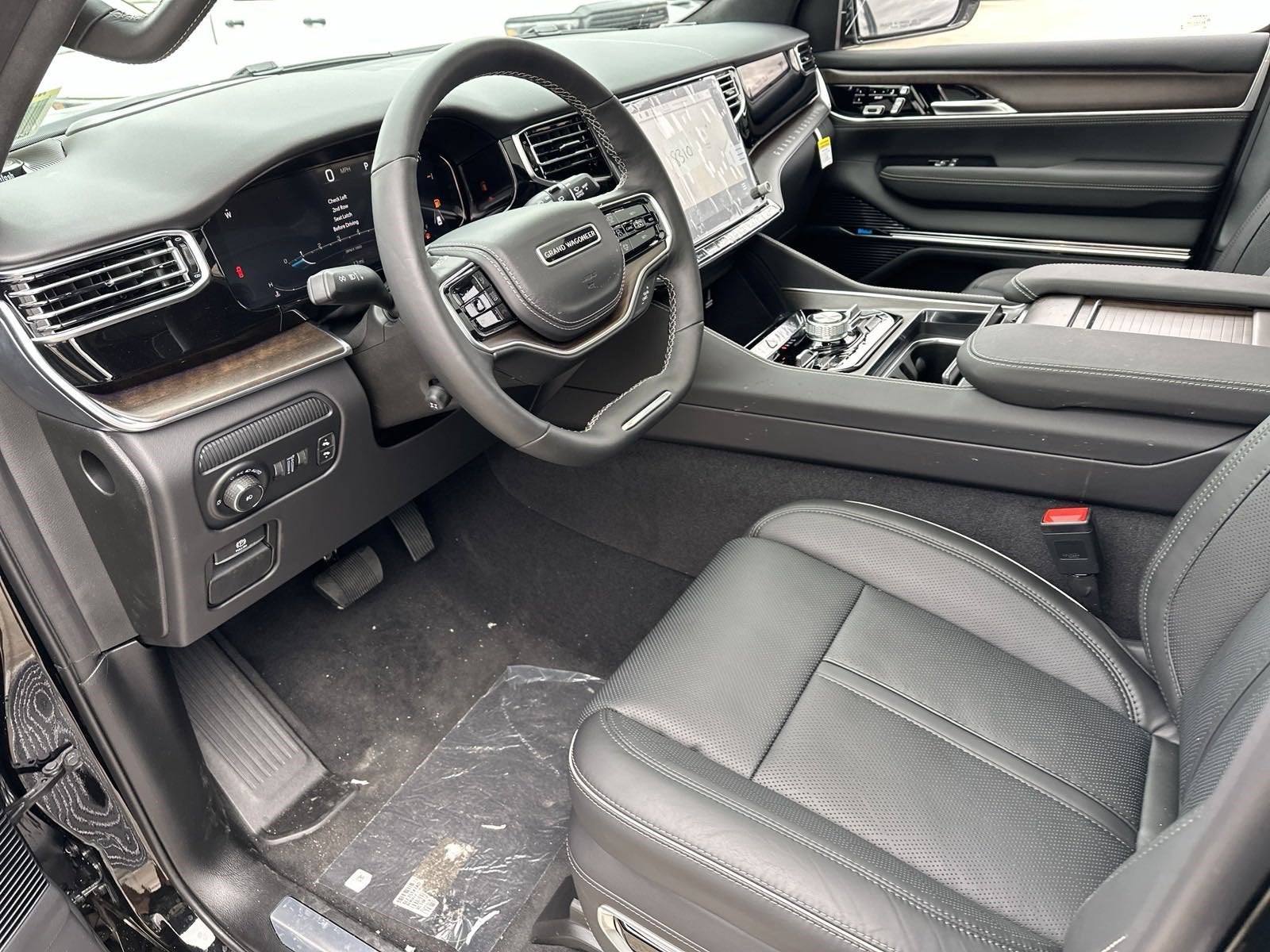 2023 Jeep Grand Wagoneer Series II