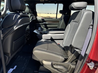 2023 Jeep Grand Wagoneer Series II