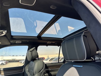 2023 Jeep Grand Wagoneer Series II