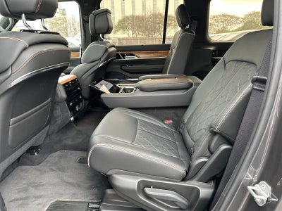2023 Jeep Grand Wagoneer Series III Obsidian