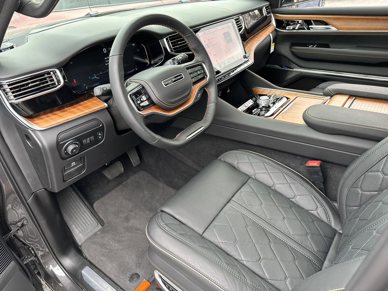 2023 Jeep Grand Wagoneer Series III Obsidian