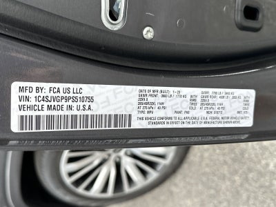 2023 Jeep Grand Wagoneer Series III Obsidian