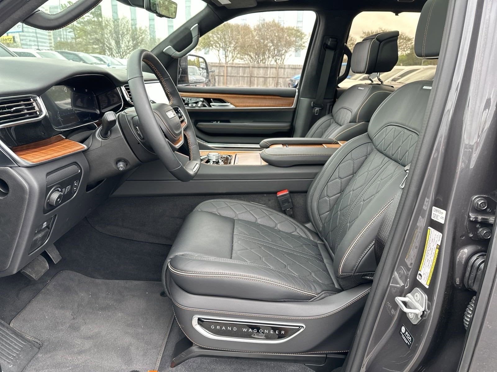 2023 Jeep Grand Wagoneer Series III Obsidian