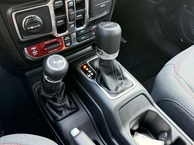 2025 Jeep Gladiator GLADIATOR RUBICON 4X4