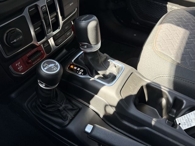 2025 Jeep Gladiator GLADIATOR MOJAVE 4X4