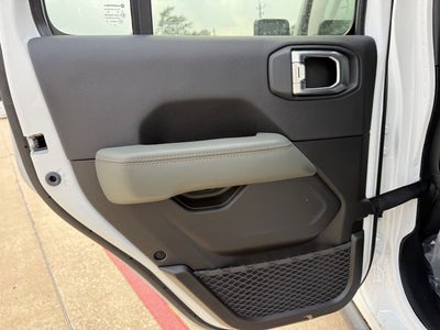 2026 Jeep Gladiator GLADIATOR MOJAVE 4X4