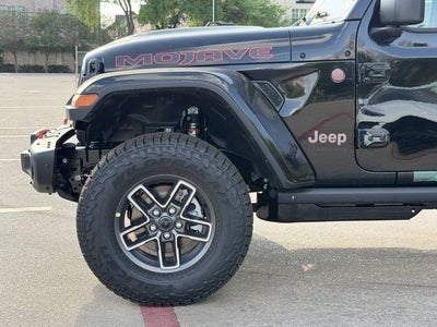2026 Jeep Gladiator GLADIATOR MOJAVE X 4X4