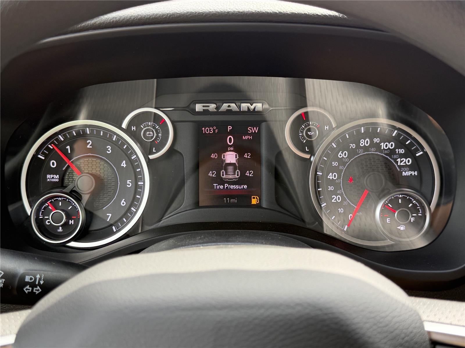 2026 RAM 1500 EXPRESS