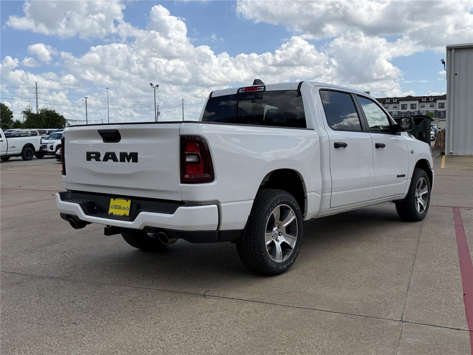 2026 RAM 1500 EXPRESS