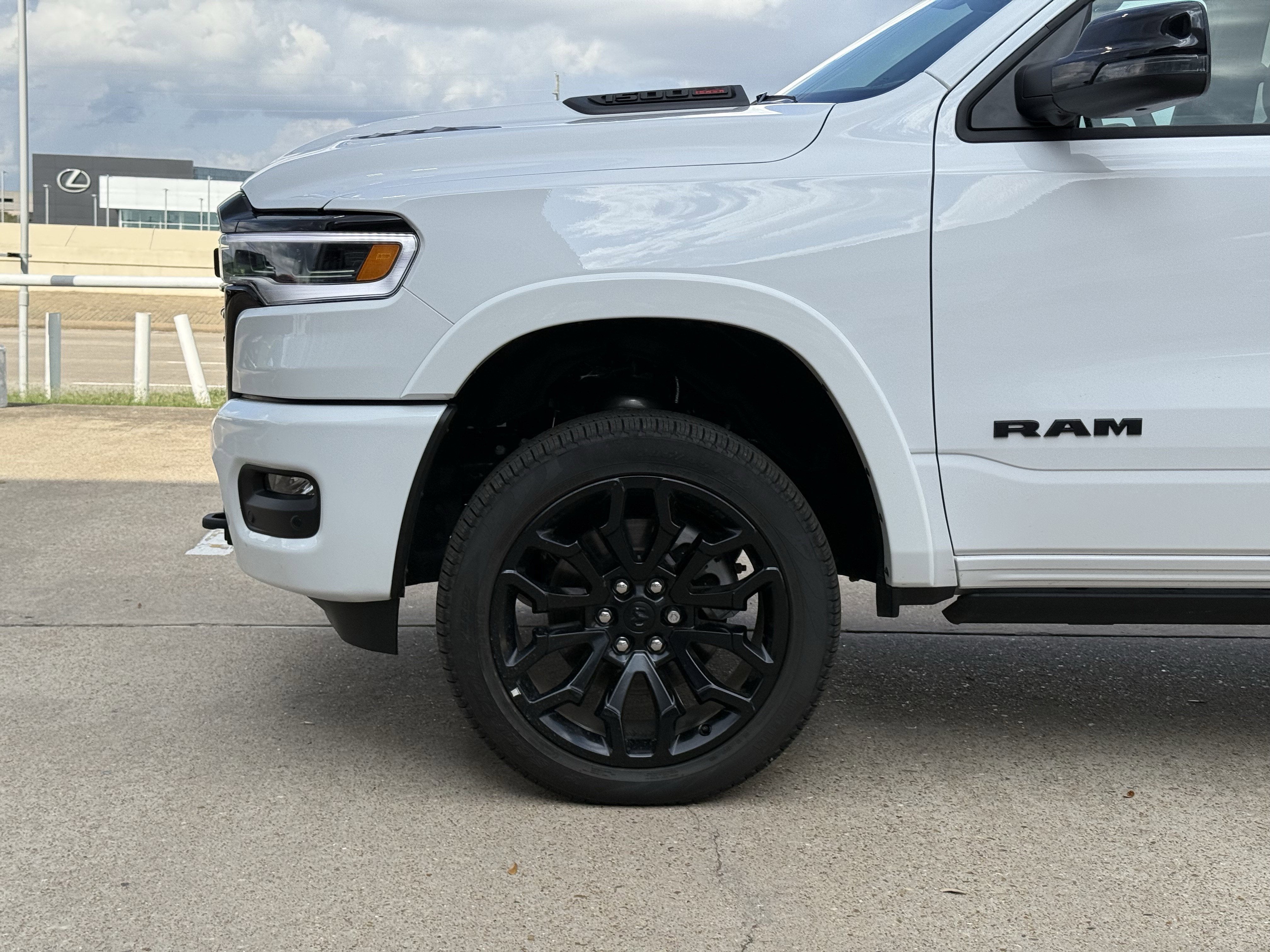 2025 RAM 1500 LIMITED