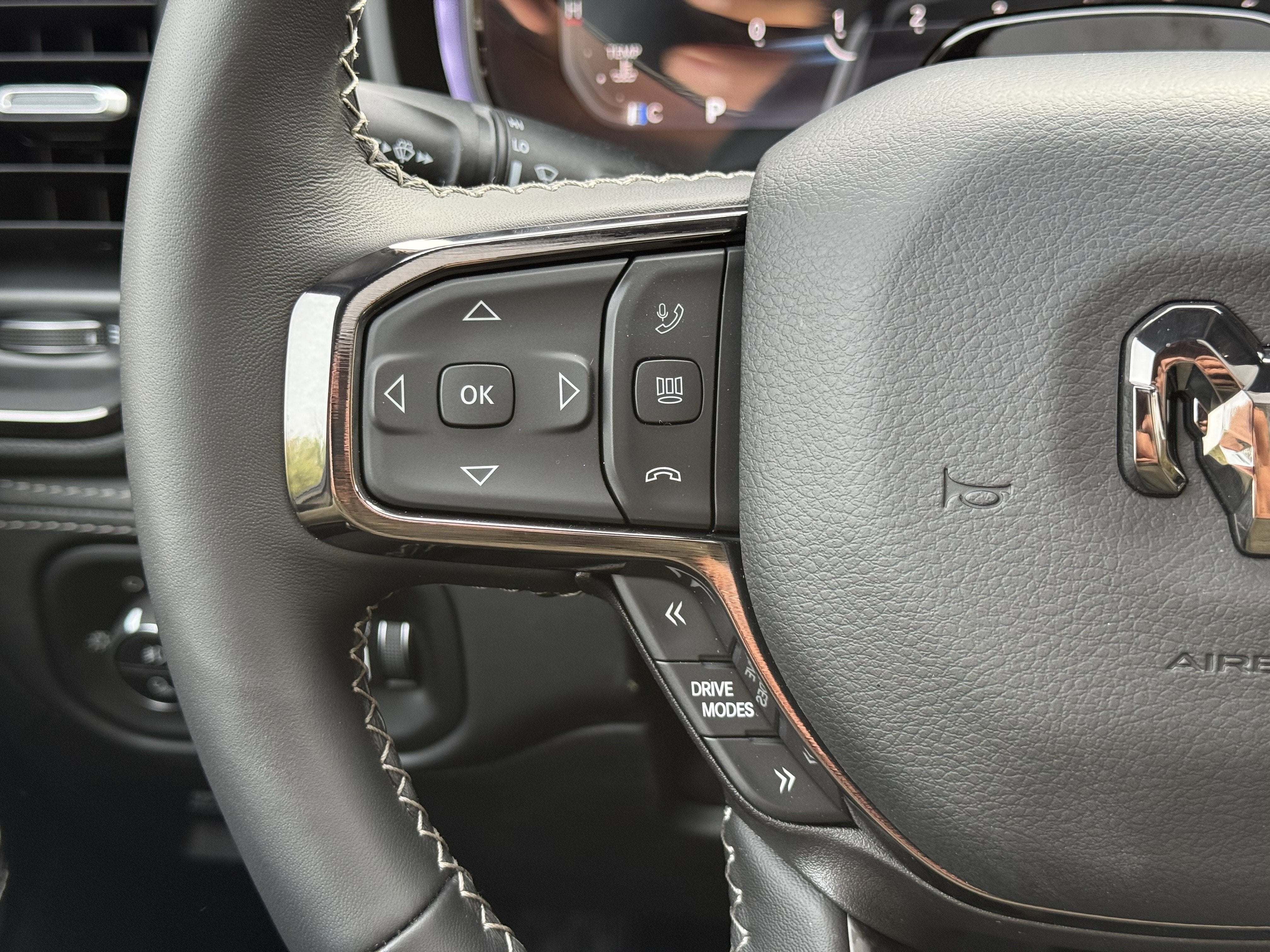 2025 RAM 1500 LIMITED