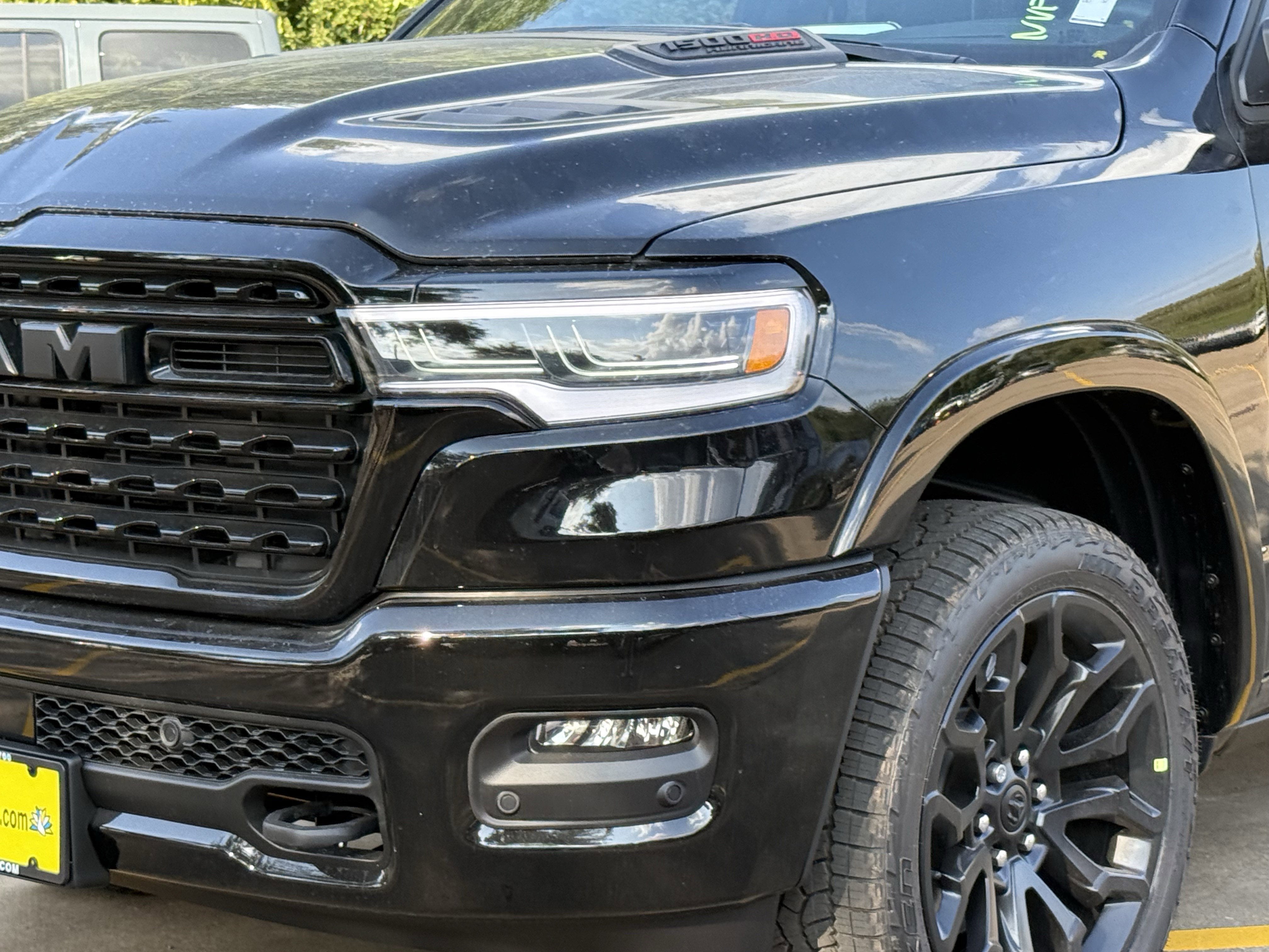 2026 RAM 1500 LIMITED