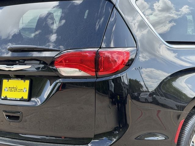 2026 Chrysler Voyager VOYAGER LX